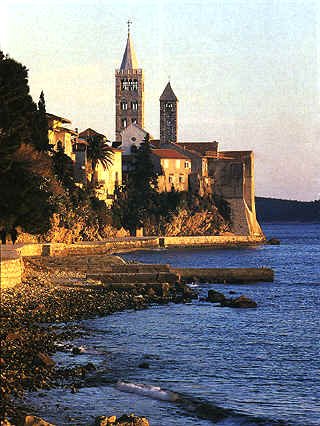 Jaunt Area Below The Old Town Of Rab